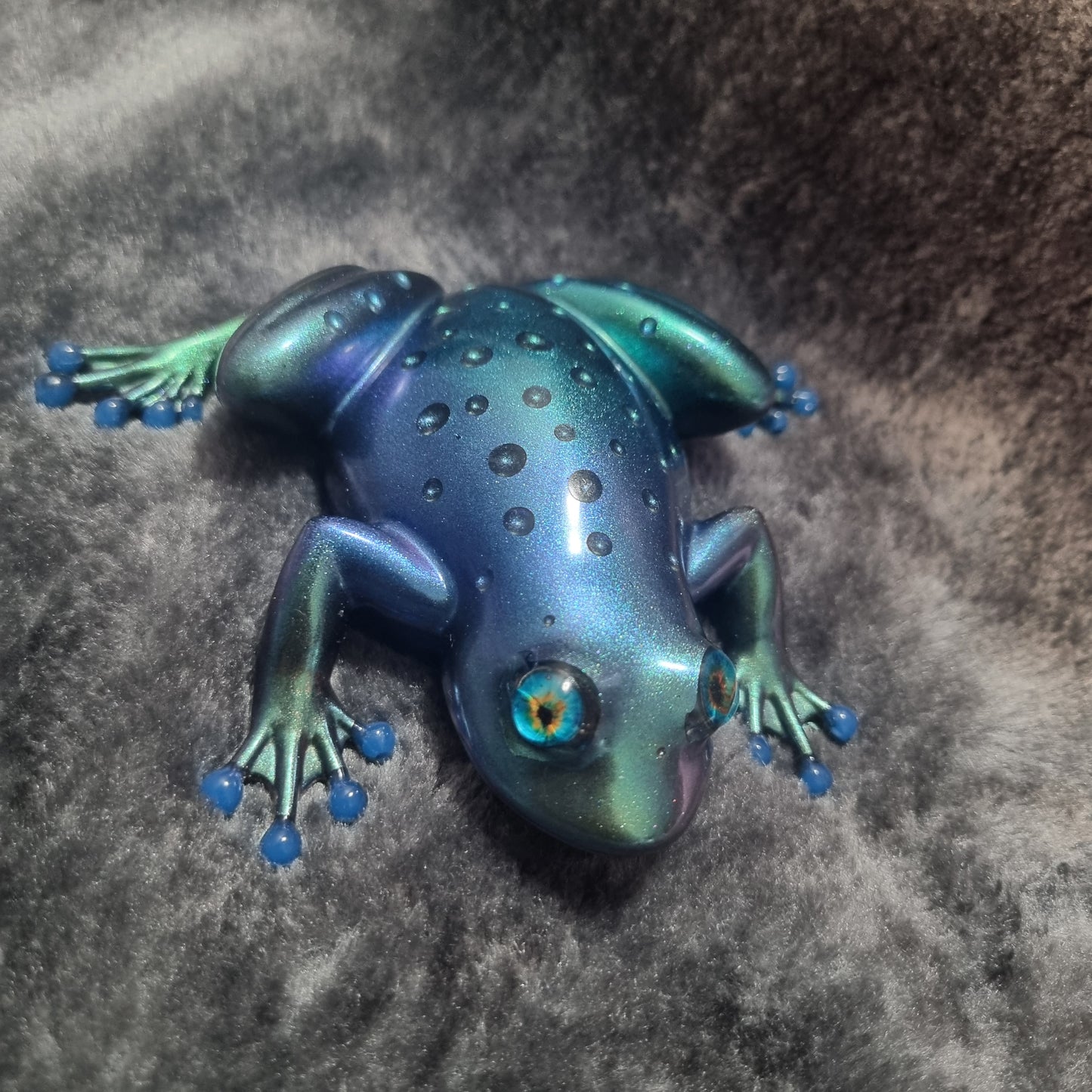 Handmade Epoxy Resin Raindrop Frog