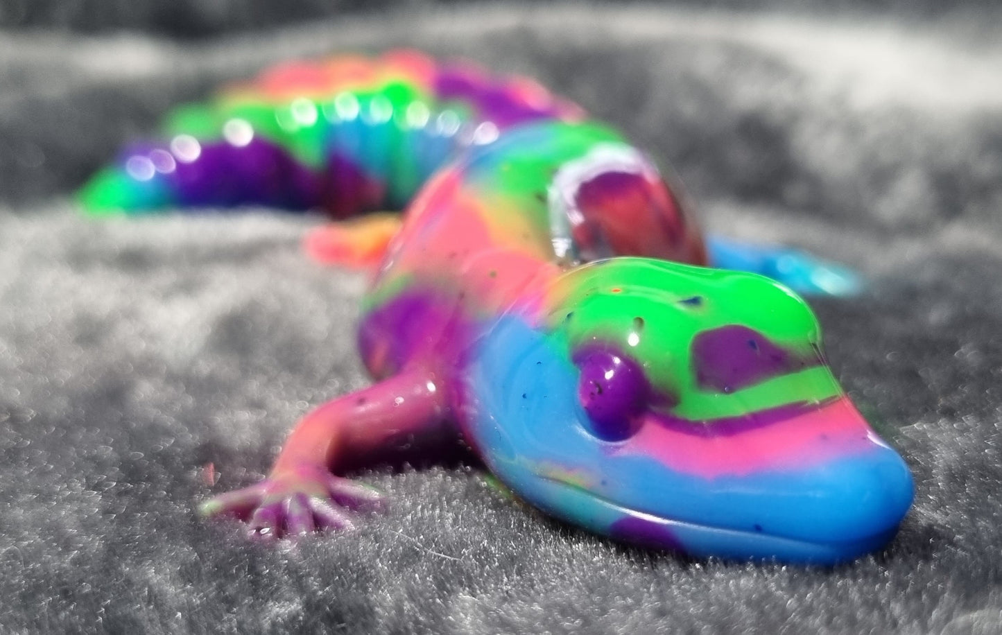 Handmade Epoxy Resin Gecko