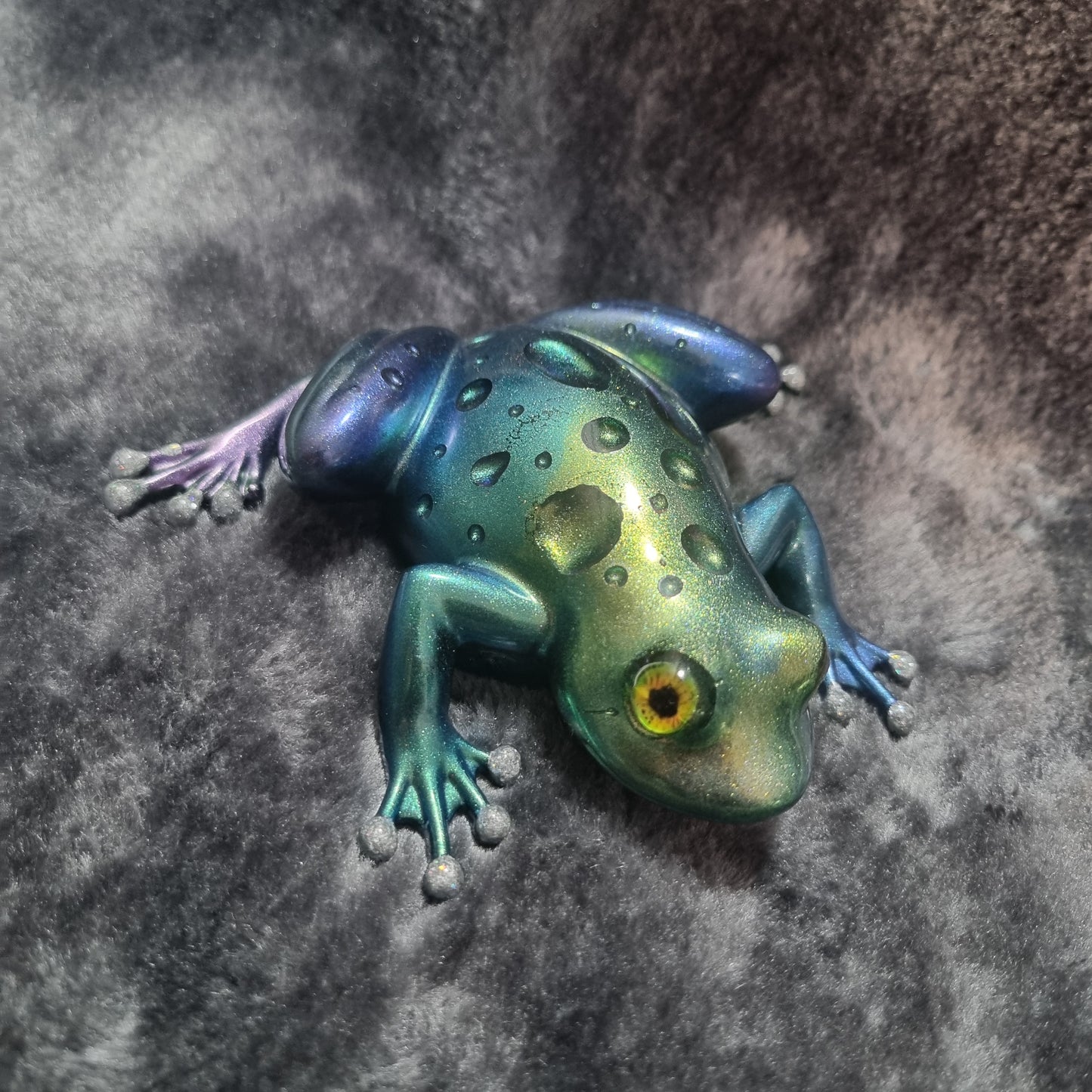 Handmade Epoxy Resin Raindrop Frog