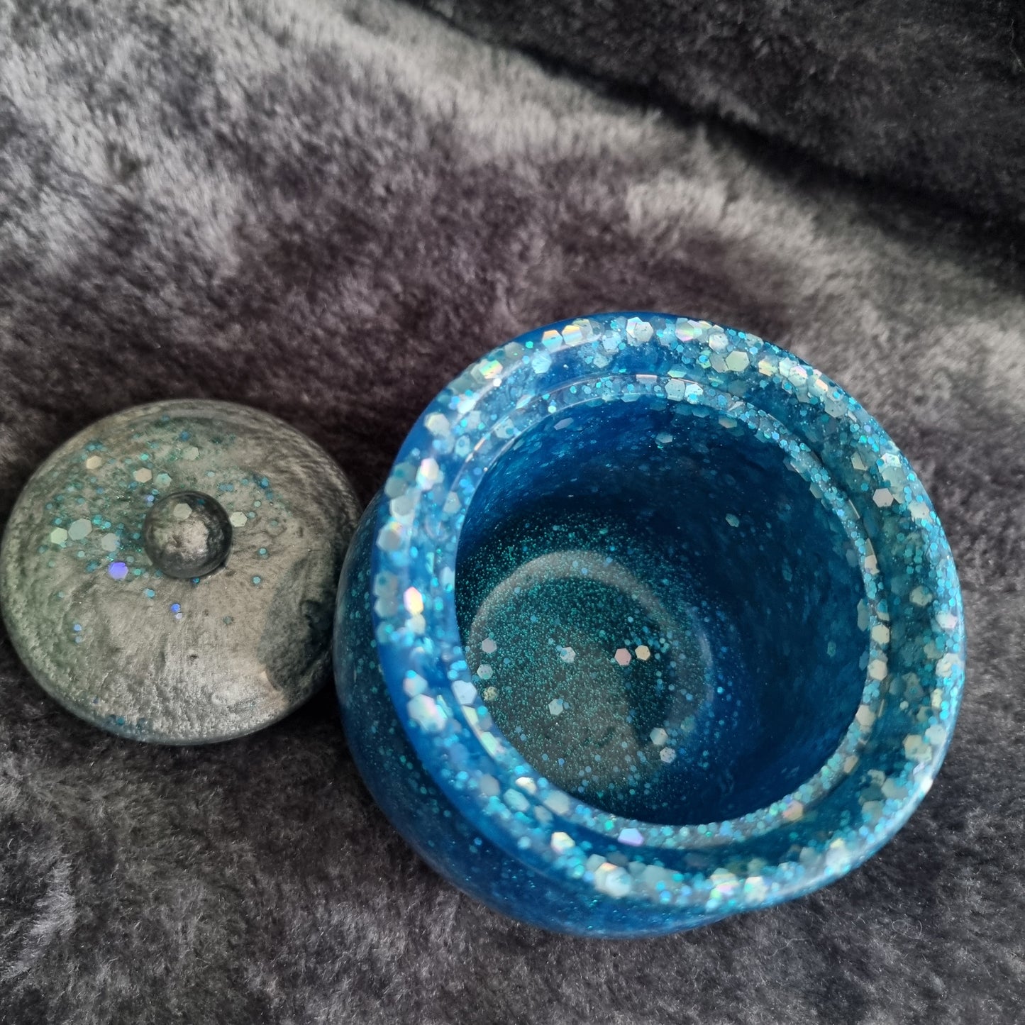 Handmade Blue Resin Honeypot – Sparkly Trinket Box